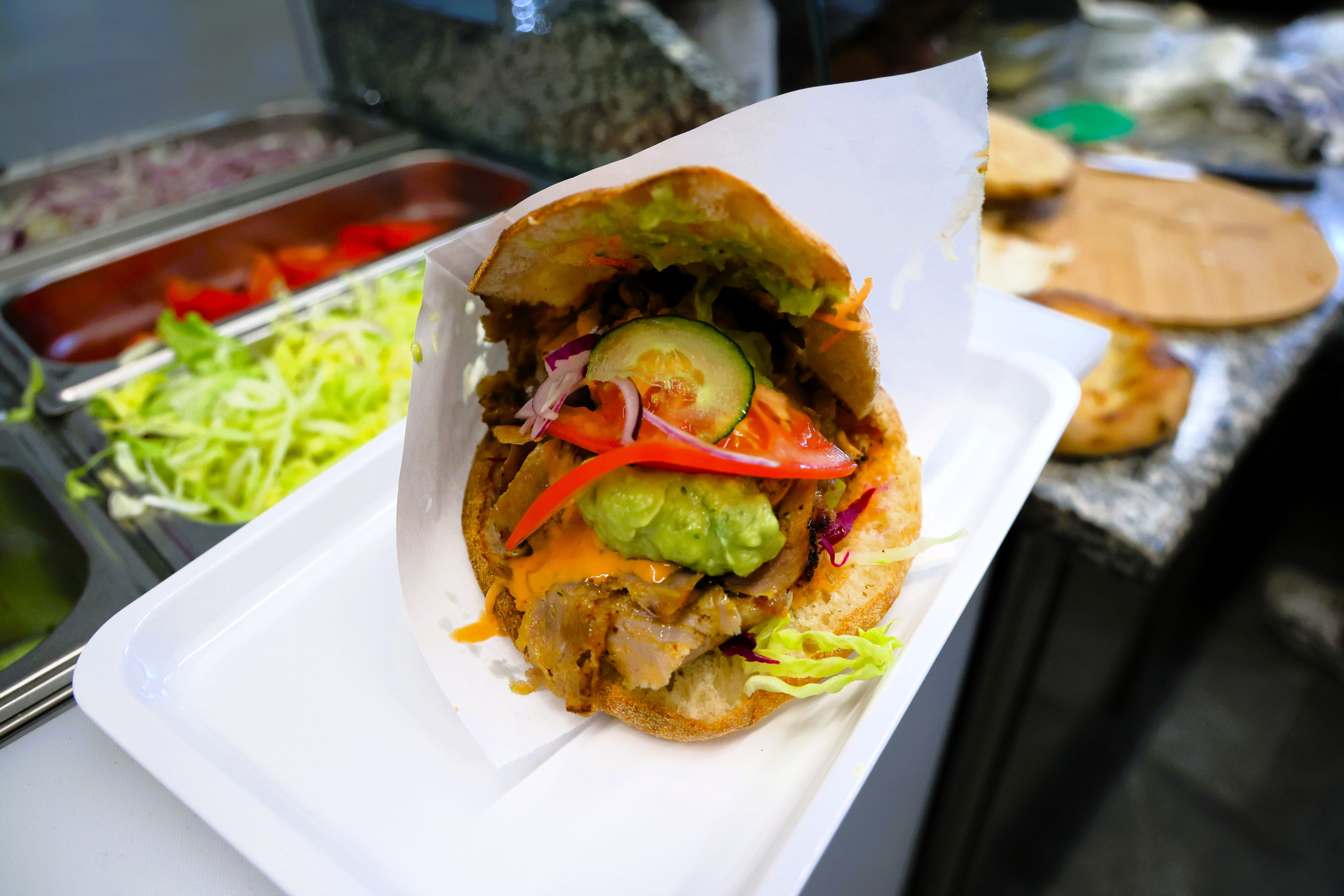 Frisches Essen in Zubereitung bei Yummy Meilen