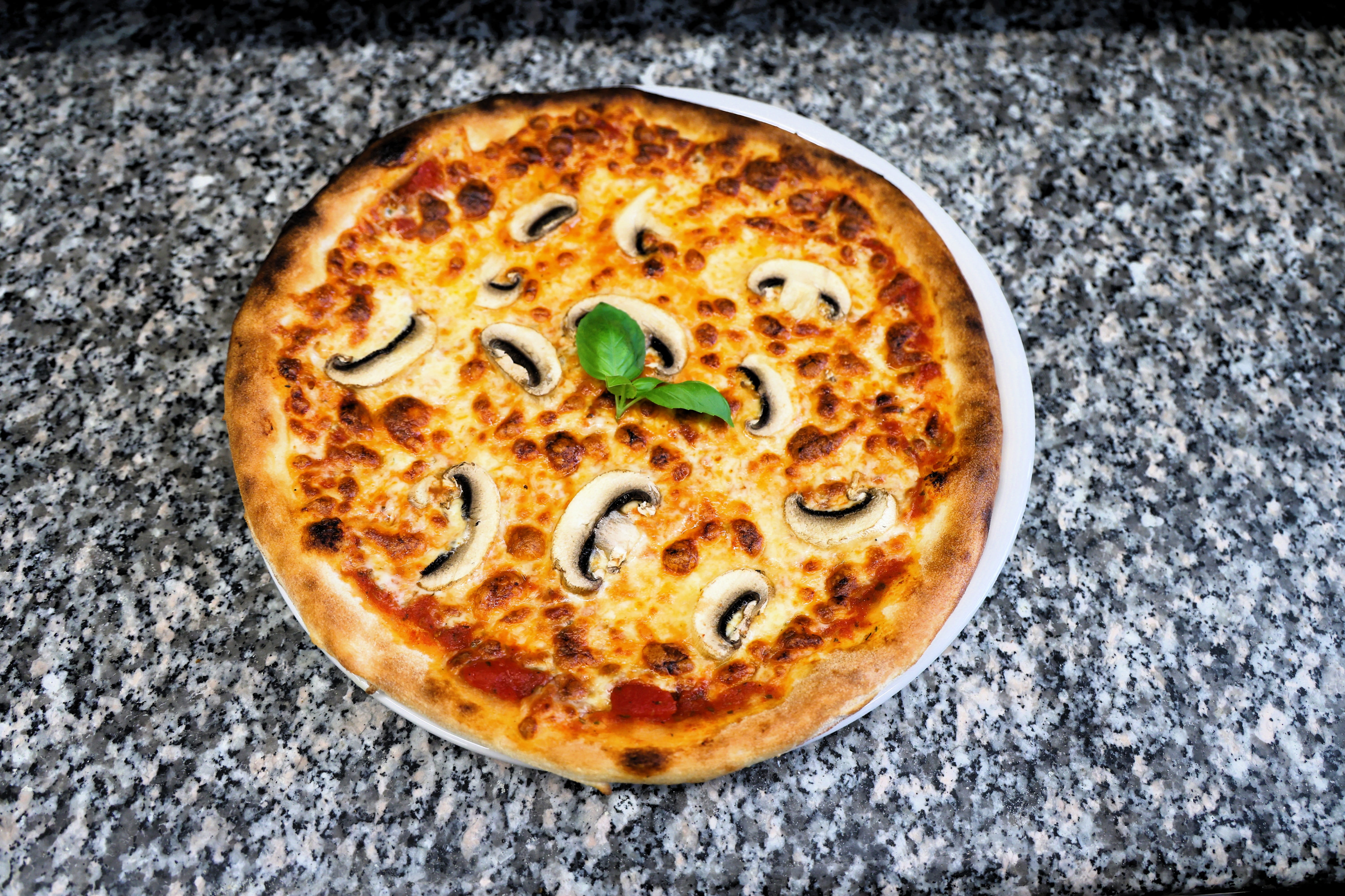 Pizza bei Yummy Meilen